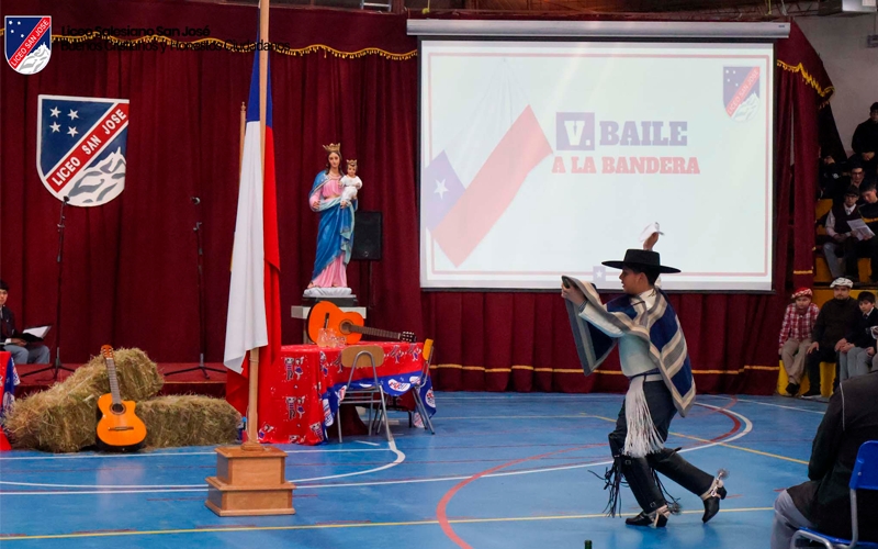 Liceo San José Celebra Misa y Fiesta de la Chilenidad con Gran Entusiasmo